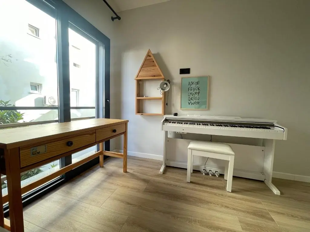 Spacious room